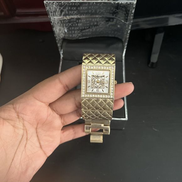 XOXO Rectangle Dial Gold Watch With Diamond Accent - Picture 5 of 6